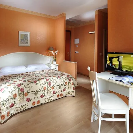 Hotel Jasminum Bibione Extérieur photo